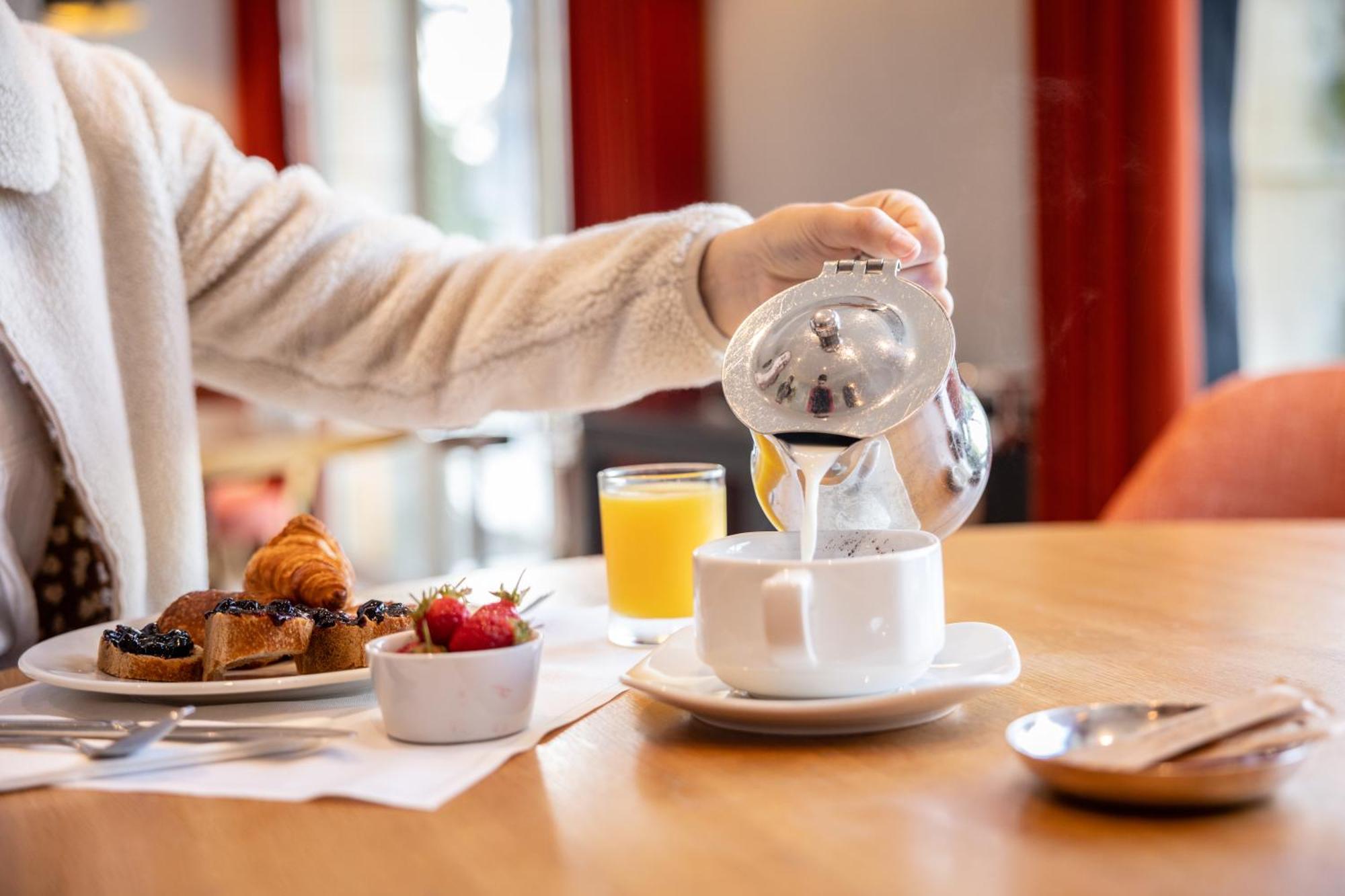 Domaine De La Tortiniere Hotell Veigné Eksteriør bilde
