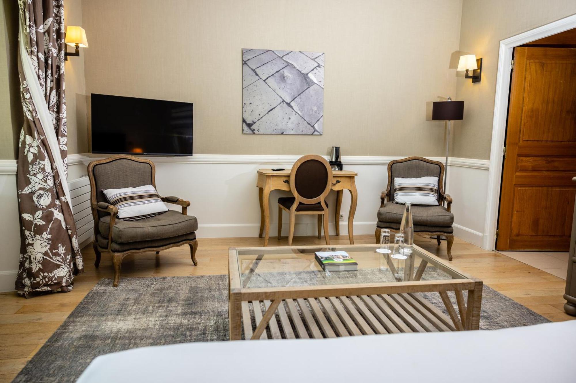 Domaine De La Tortiniere Hotell Veigné Eksteriør bilde